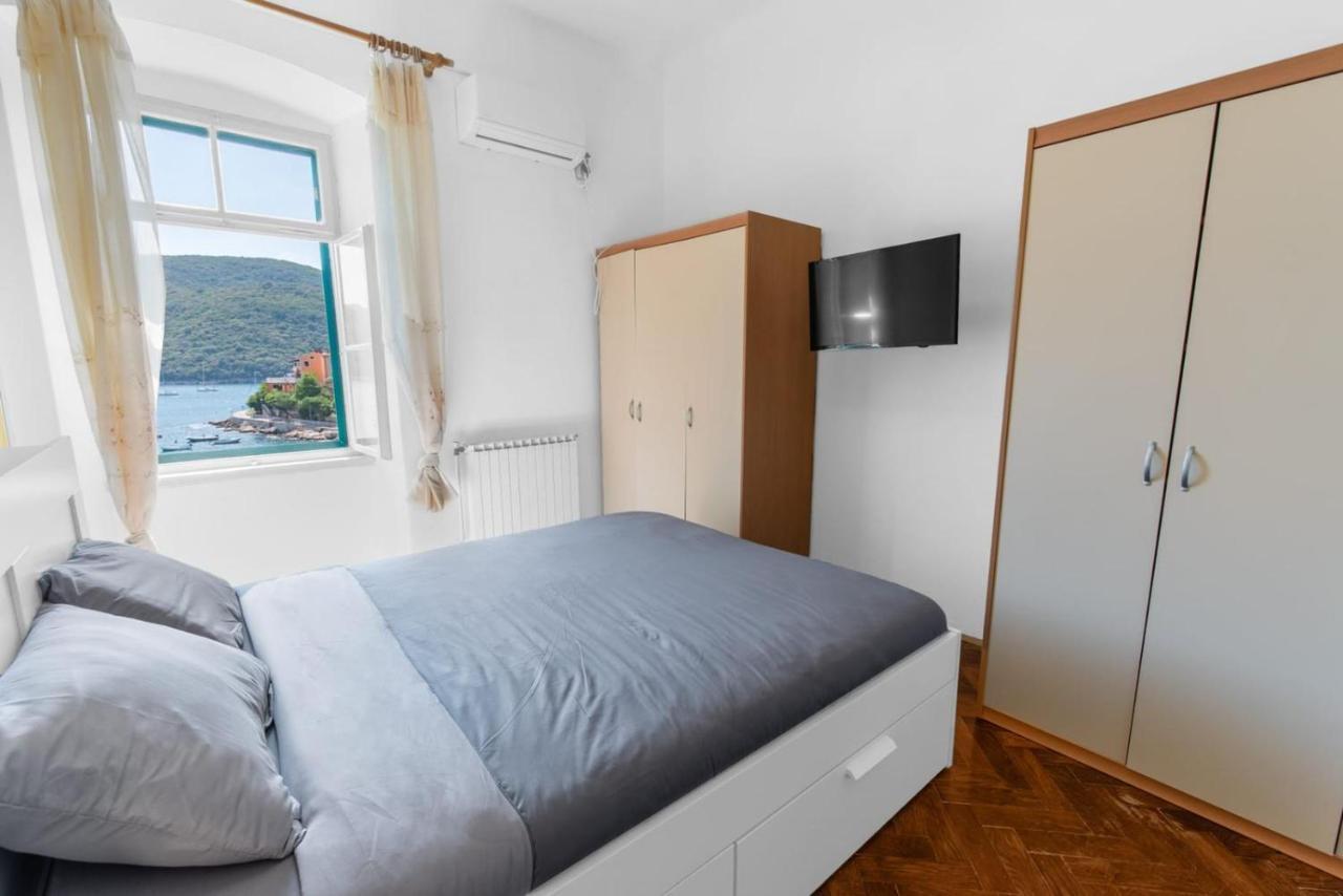 Apartmani Ella Rabac Exterior foto