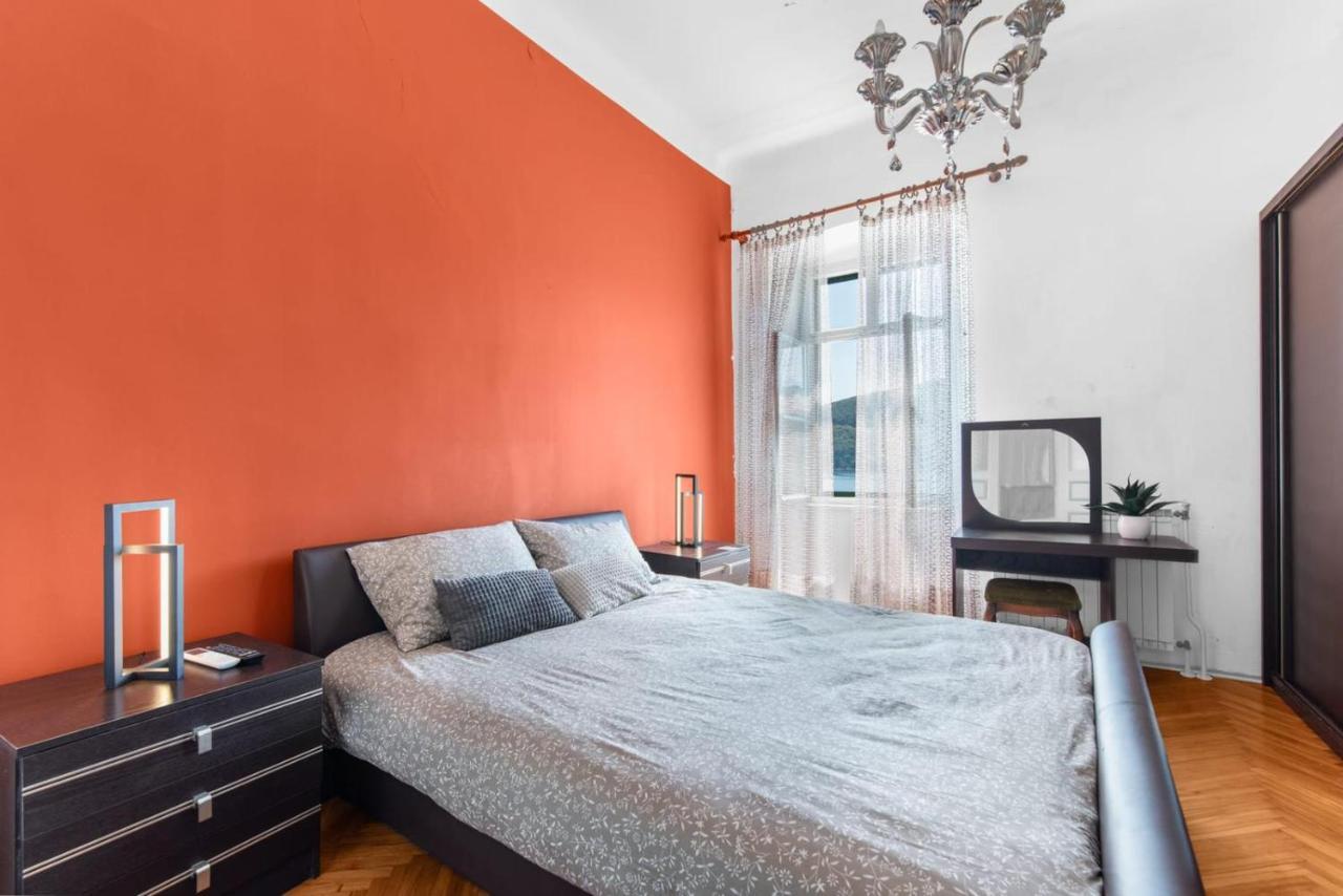 Apartmani Ella Rabac Exterior foto